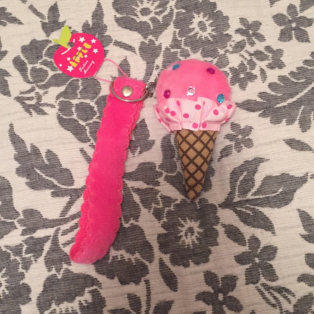 Cupcake Fashion Accessory